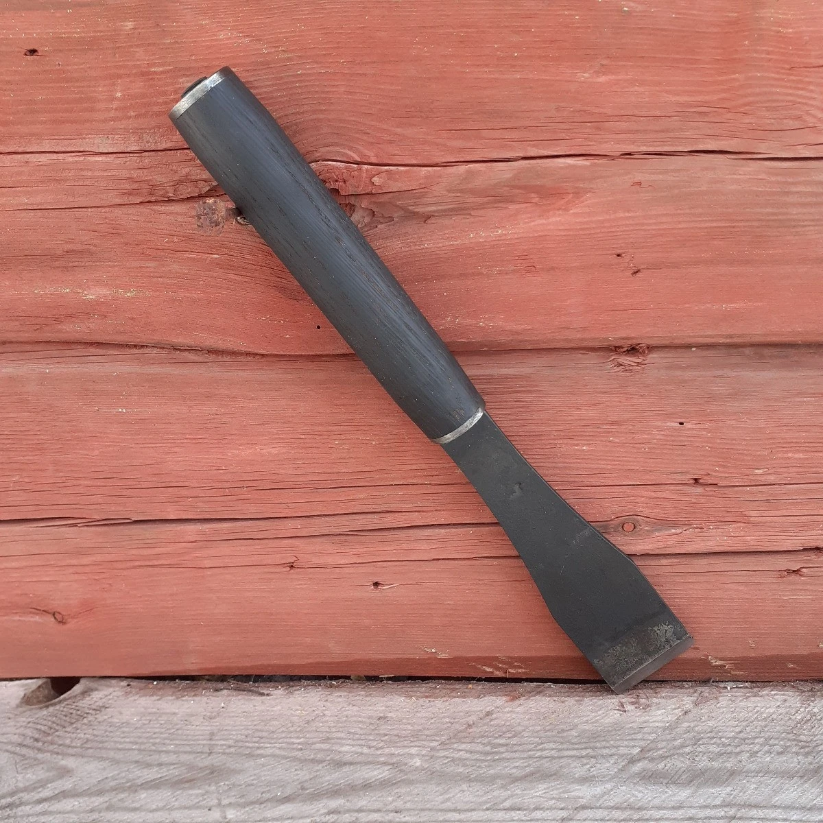 Hirsitaltta, Suora 3 Hirsitaltta, Suora